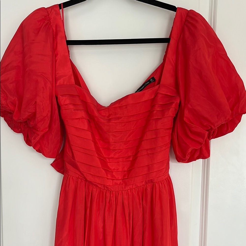 Abercrombie & Fitch Elegant Red Puff Sleeve Dress